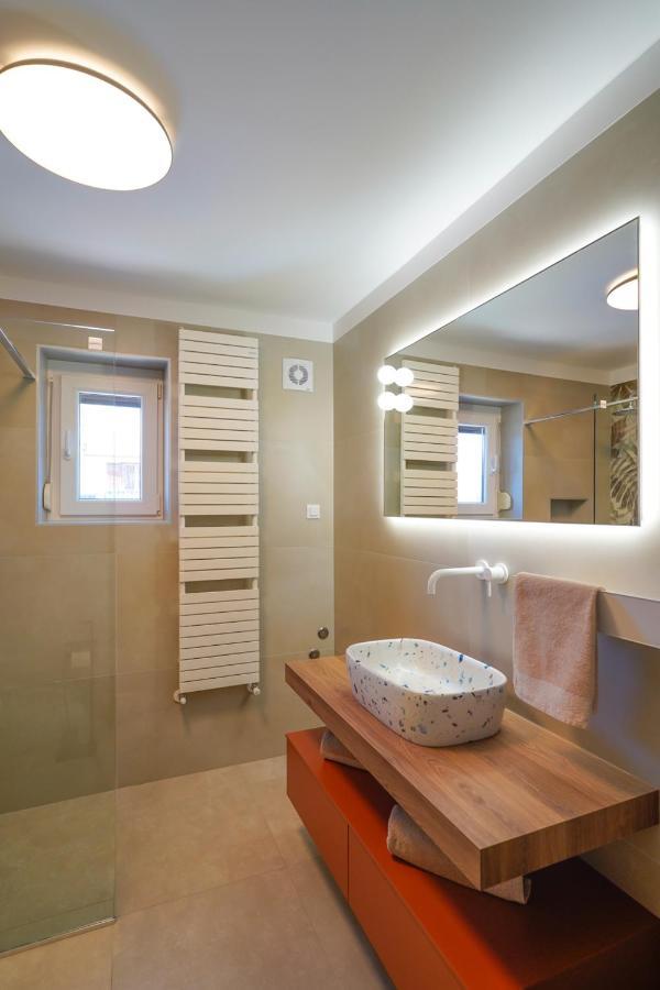 Apartments Palm View Rovinj Exterior photo
