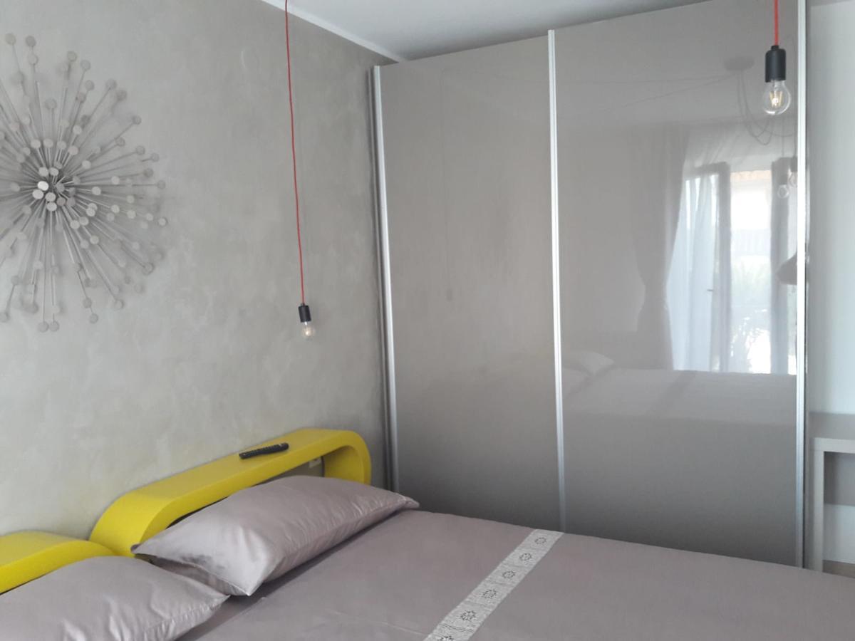 Apartments Palm View Rovinj Exterior photo